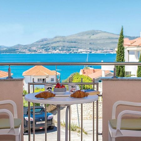 1 Bedroom Stunning Apartment In Okrug Gornji Trogir Exterior foto
